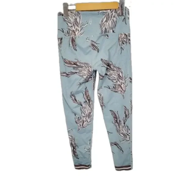 Free People Movement Serene feather print yoga leggings - Picture 5 of 8